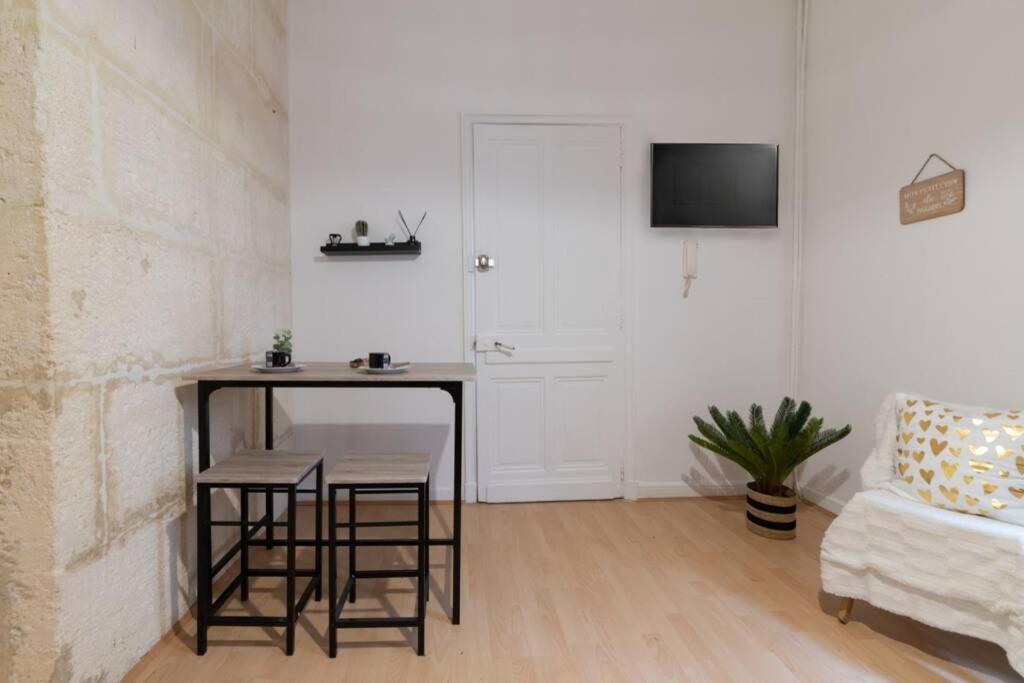 Bnb'P Charmant Studio- Cosy -Centre Ville- Netflix Avignon Eksteriør billede